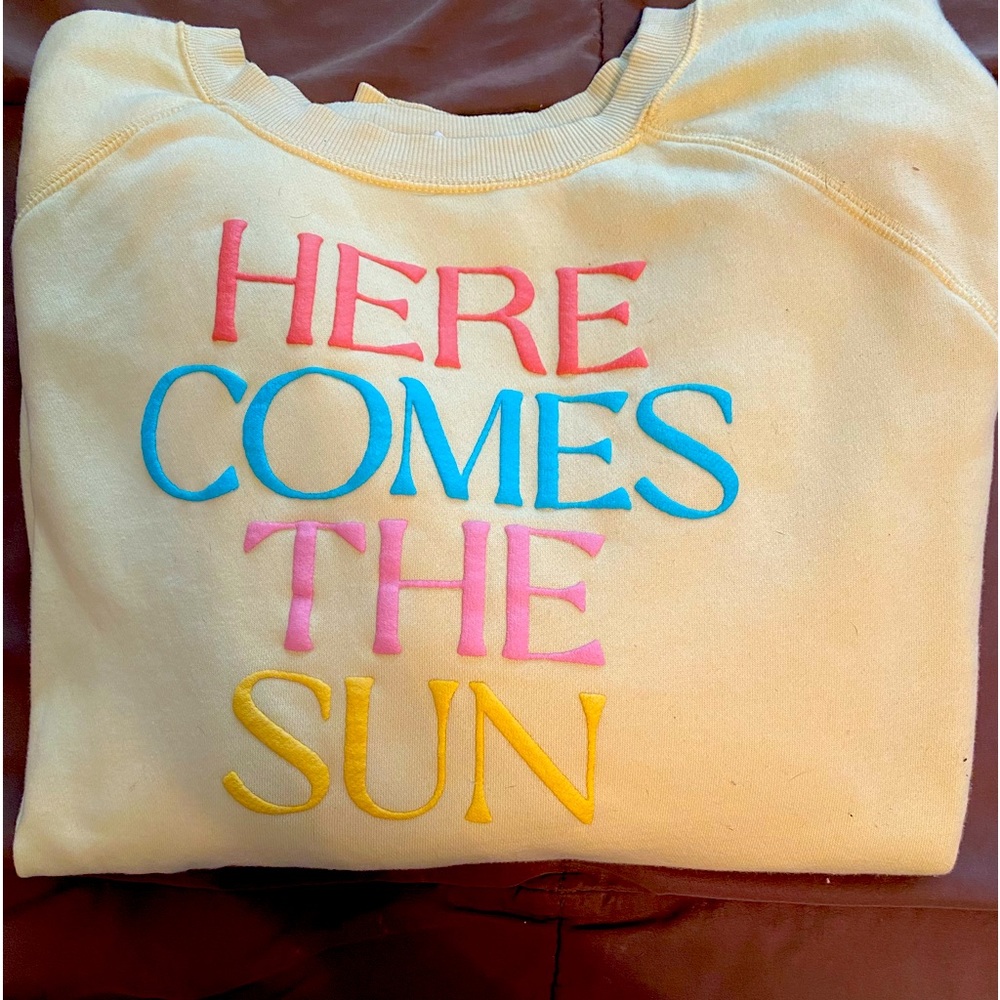 Old Navy. Yellow sweatshirt. Here comes the sun. 2xl plus. Super cute for fall.